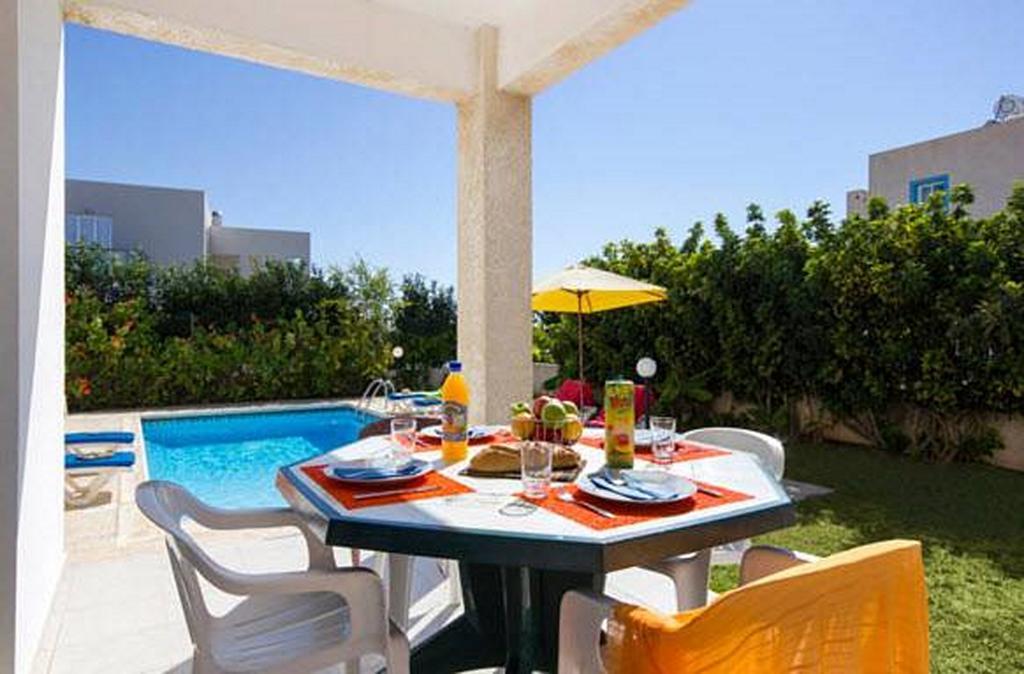 Philippos Paphos Villas - Villa 3 Eksteriør billede
