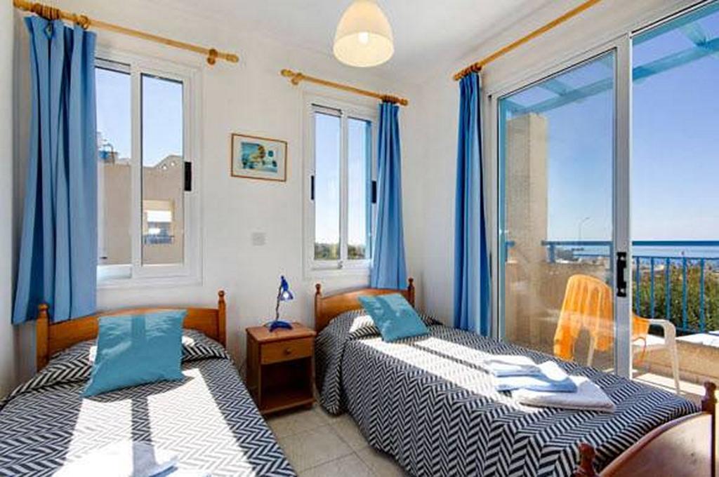 Philippos Paphos Villas - Villa 3 Eksteriør billede